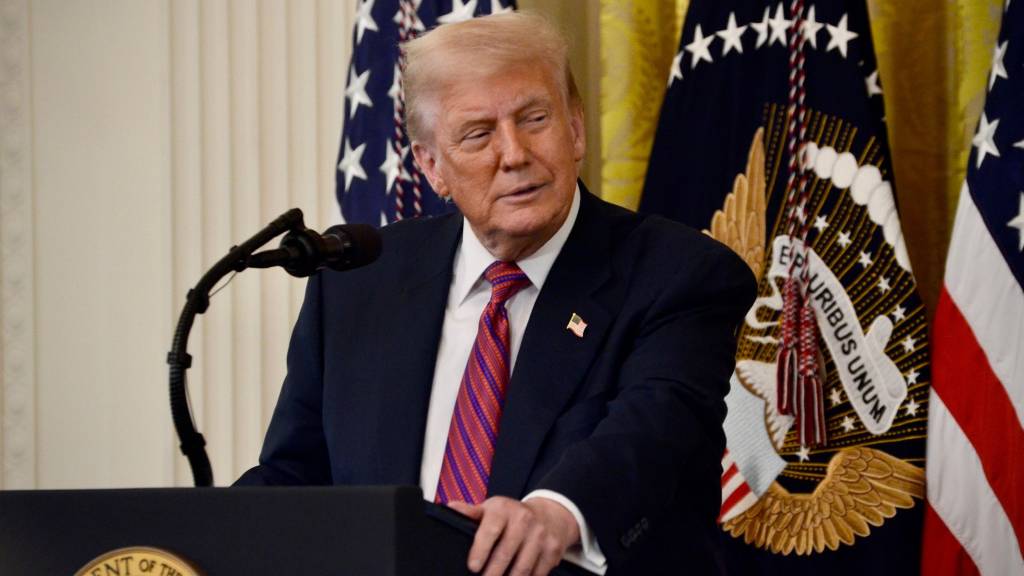 سیاست کریپتو